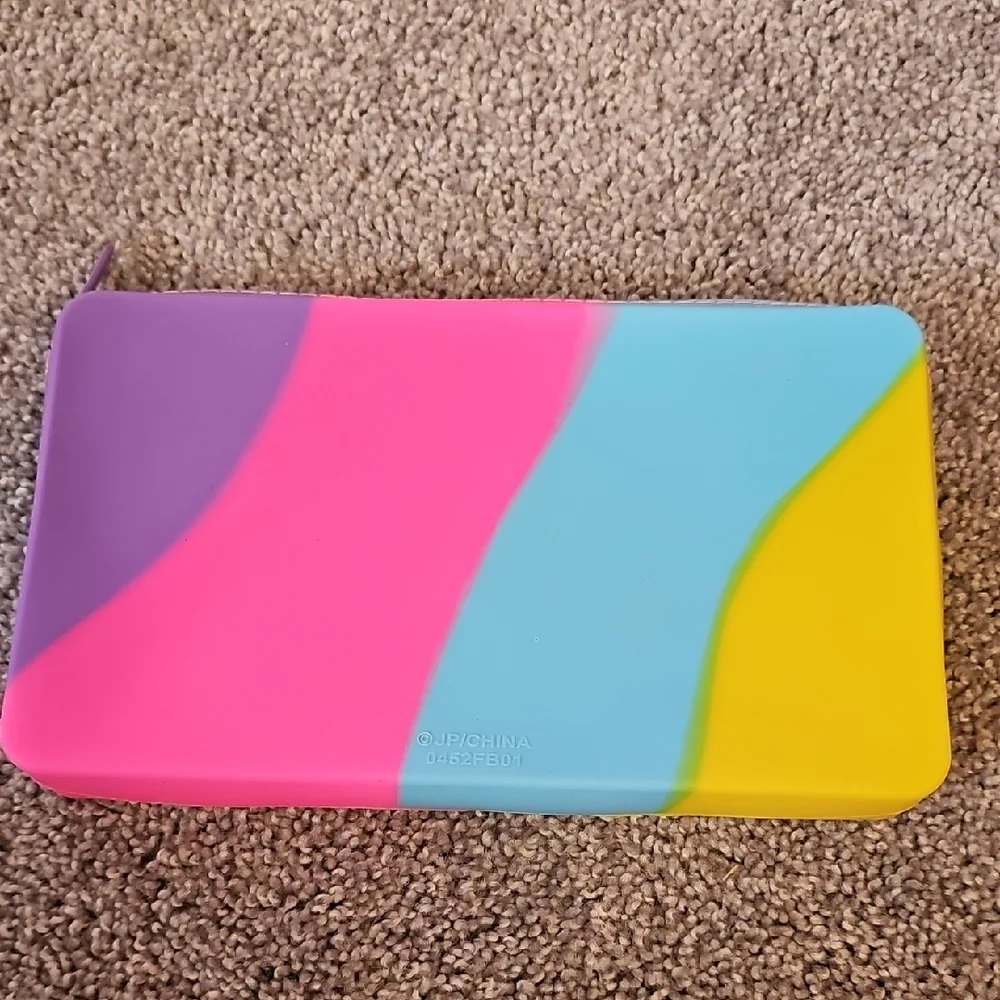 F🔹️Colorful Pop It Fidget Pencil Pouch